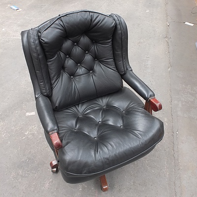 Maple and Button Leather Upholstery Executive Chair Swivel Base