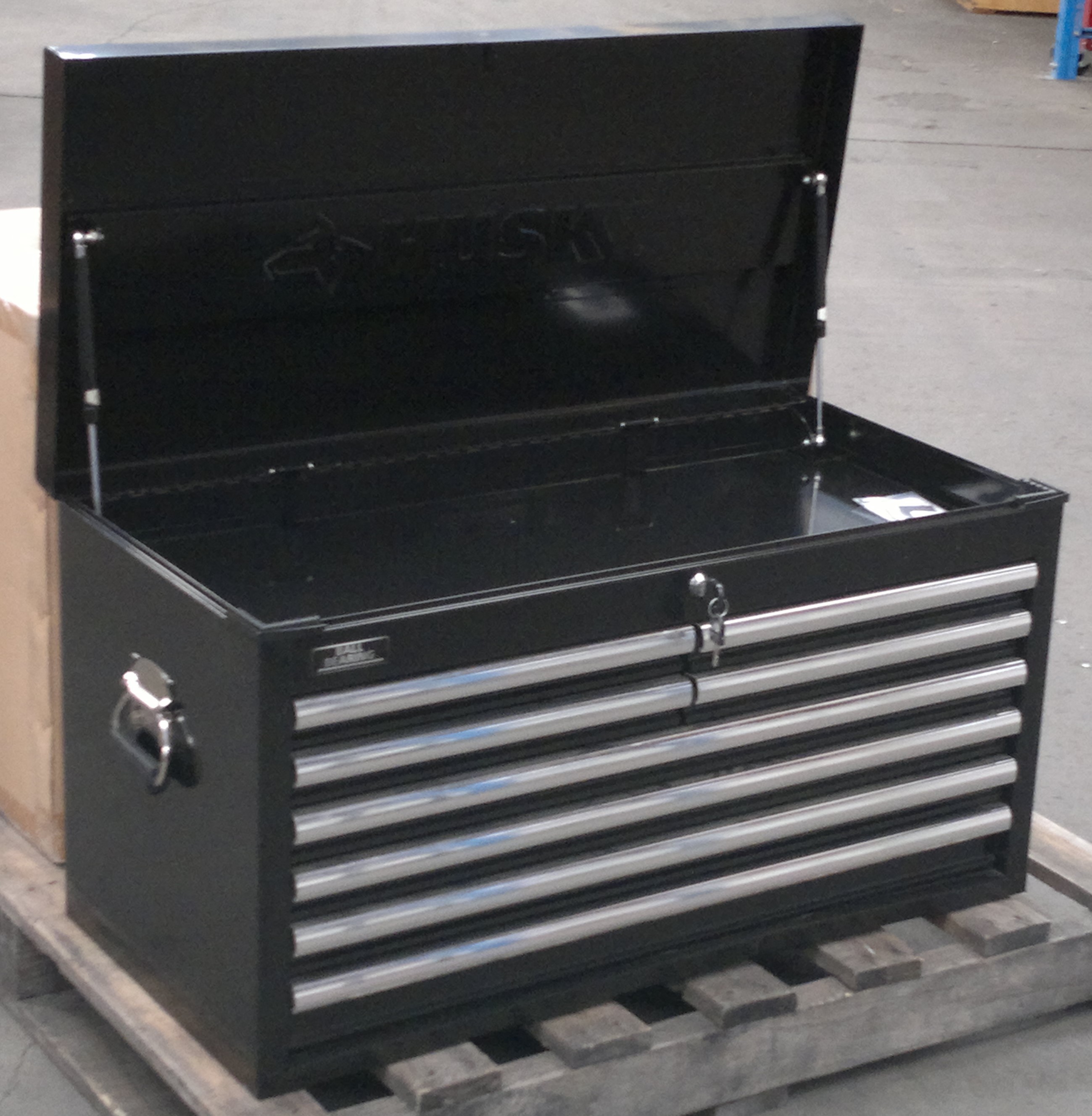 Husky 8 Drawer Industrial Tool Lot 856442 Allbids