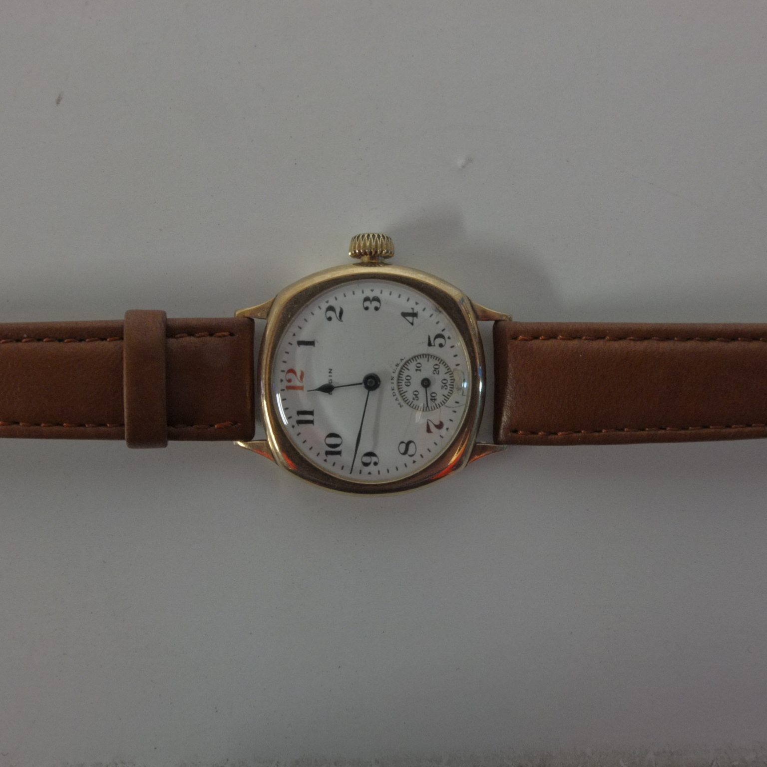 Elgin 9 Carat Gold Mens Watch - Lot 852932 | ALLBIDS