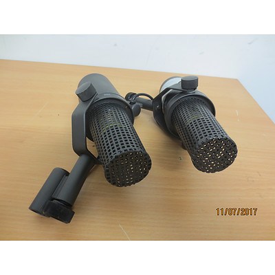 Shure Dynamic Vocal Microphone - Lot of 2
