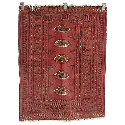 Vintage Hand Woven Wool Pile Turkmen Tekke Gul Rug