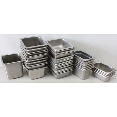 Assorted Metal Food Service/Sandwich/Pizza Bench Trays