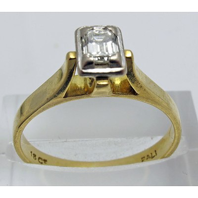 18ct Diamond Ring
