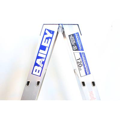 Bailey 1.8M Aluminium Step Ladder