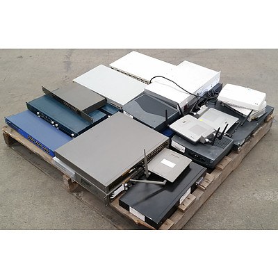 Networking Equipment - Bulk Lot