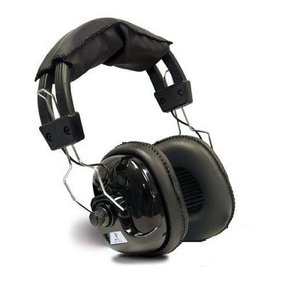 Metal Detector for Standard & Precious Metal with Headphones - RRP $299 - Brand New!