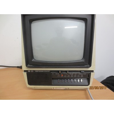 Awa Vintage 10 Inch Deep Image Portable Television Model No C2201Z