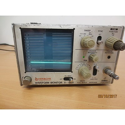 Hitachi Waveform Monitor Model V-098