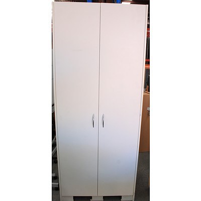 White Laminate Wardrobe Storage Lot 870548 Allbids