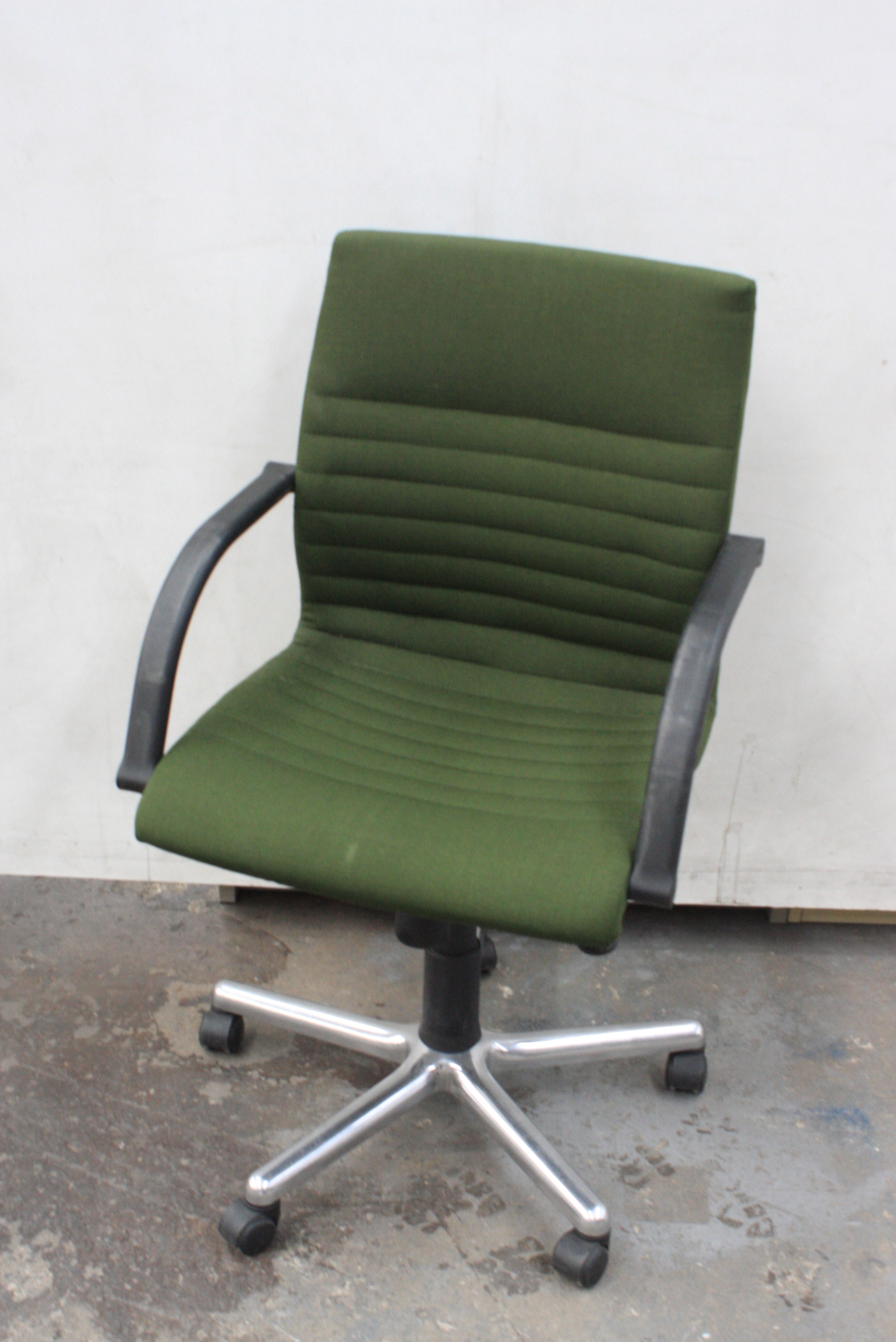 Camatic Green Fabric Office Chairs Lot 873610 ALLBIDS