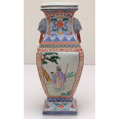 Good Chinese Famille Rose Vase Republic Period