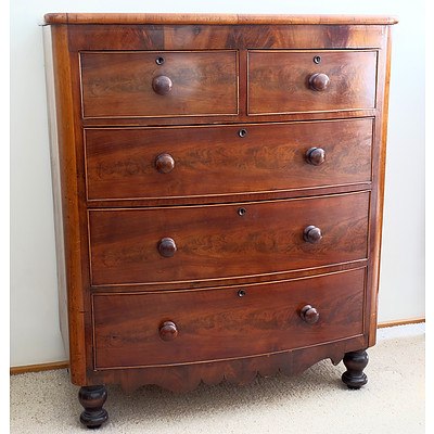 Victorian Mahogany Bow Front Chest of Drawers Circa 1880