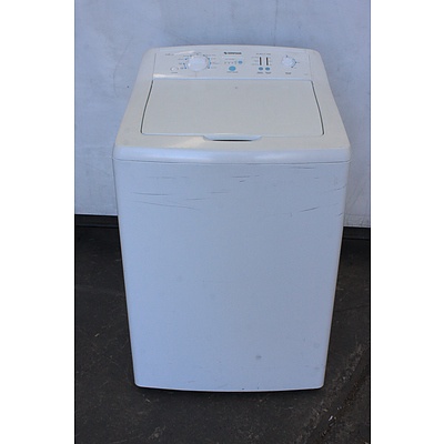 Simpson 7.5 Kg Top-Loader Washing Machine