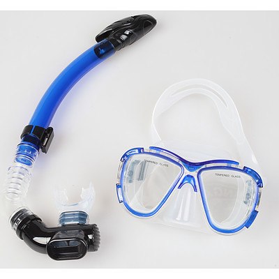 Adult Snorkeling Swimming Diving Mask & Snorkel - Quality Tempered Glass - RRP $20.95 - Brand New