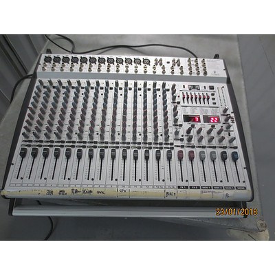 Behringer Ultra Low-Noise Design 20 - Powered Mixer Model: Europower Pmx5000