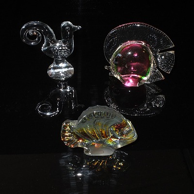 Pair of Glass Animals and a Hand Made Rikaro Crystal Fish