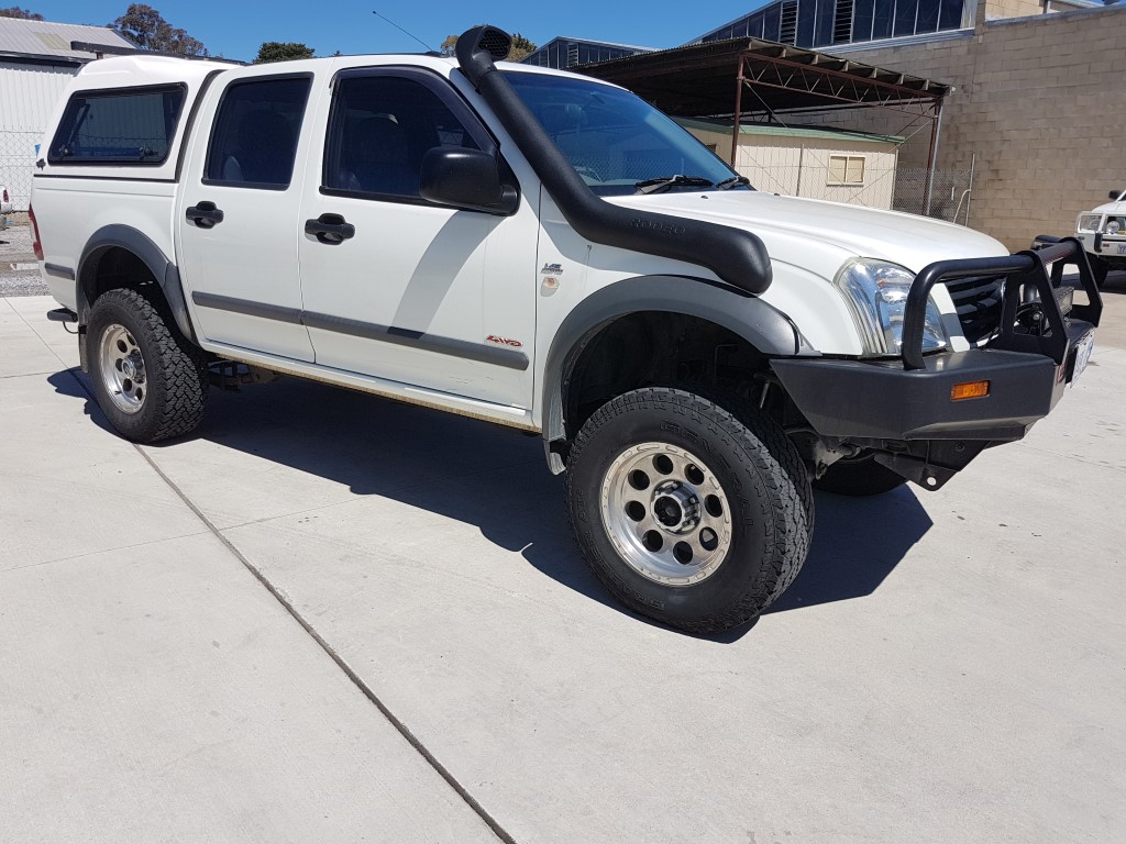 arb bull bar holden rodeo