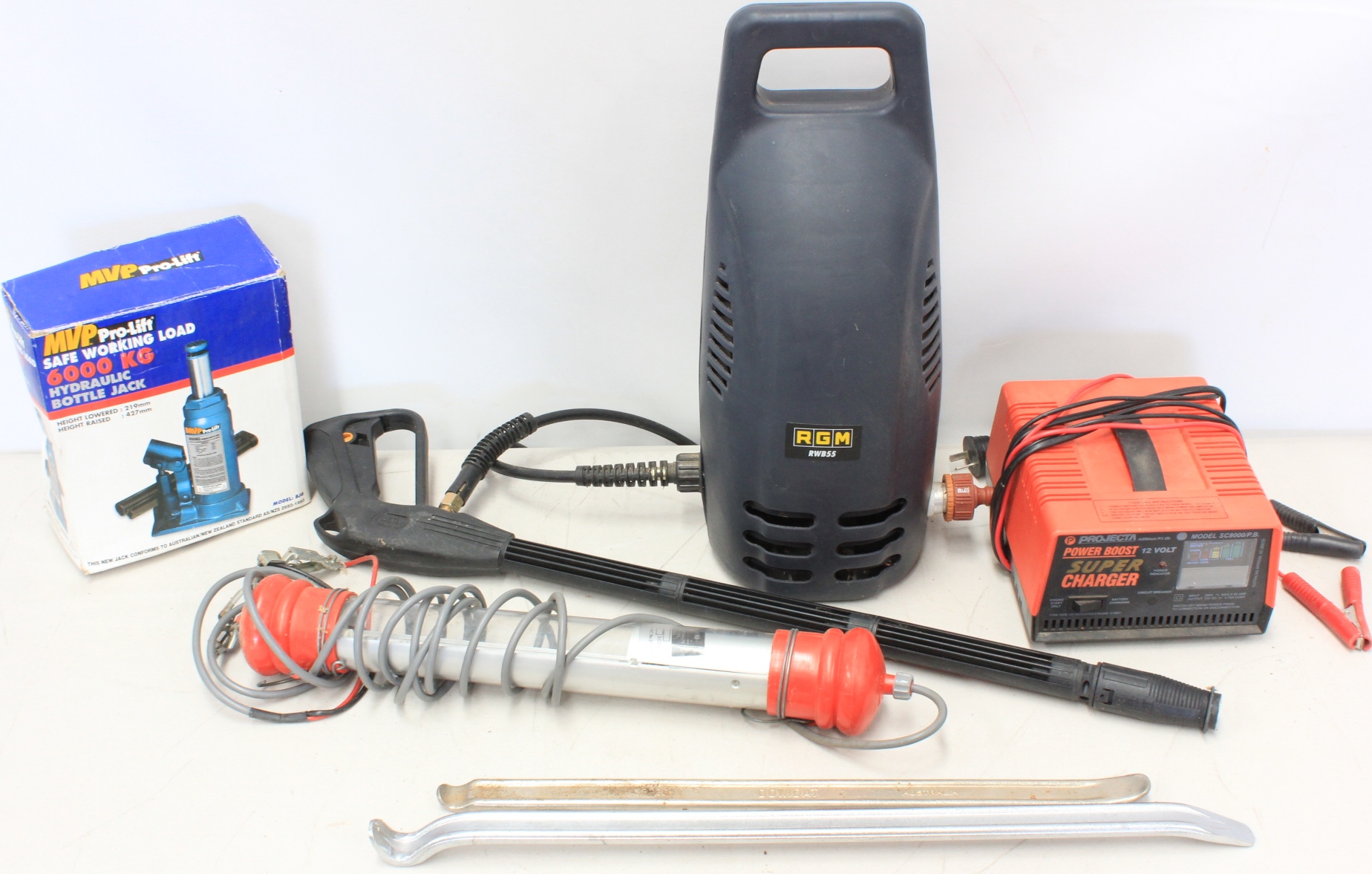 Pressure Washer/Battery Charger Lot 879640 ALLBIDS