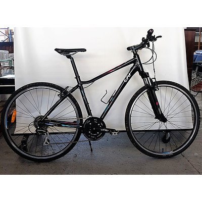 giant rove ladies bike