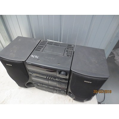 Sony Compact Disc Deck Receiver With Twin Speakers