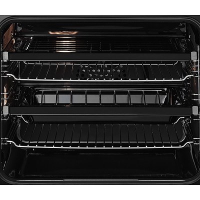 Brand New Electrolux 60cm Electric Wall Double Oven - RRP=$3877.00