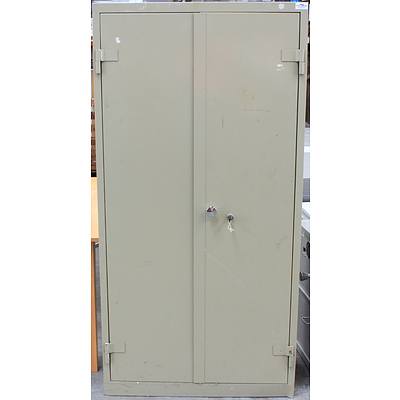 Planex C Class Two Door Cabinet