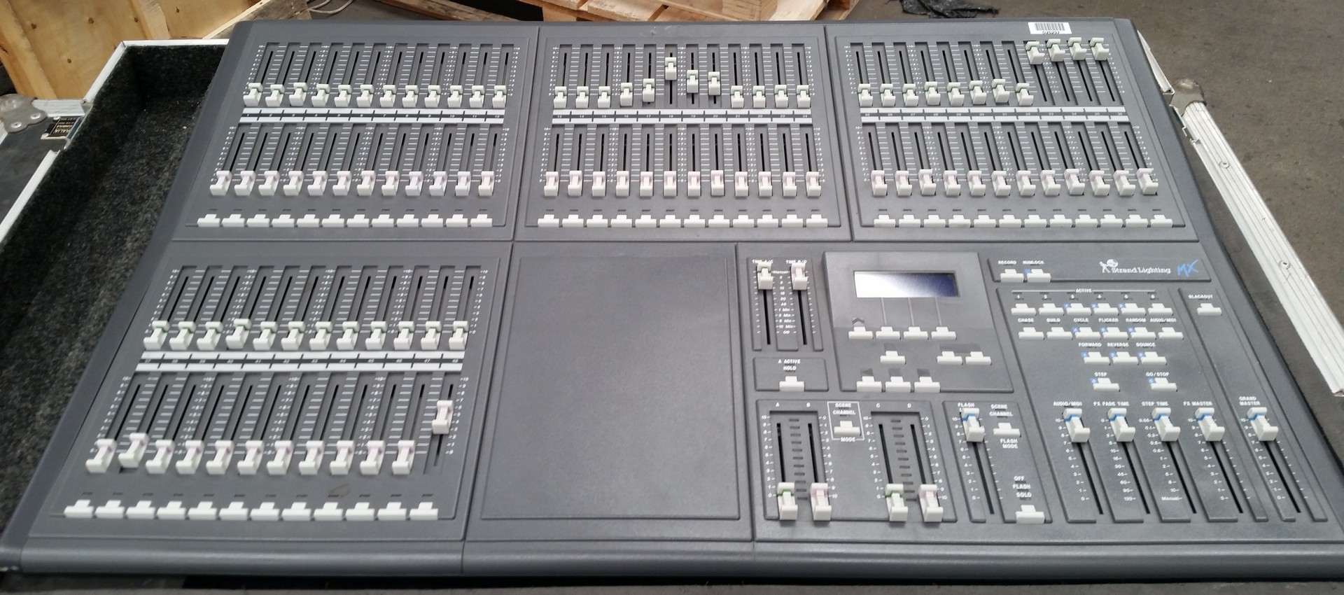 strand lighting desk