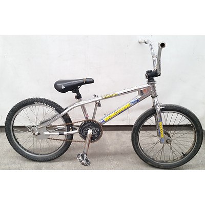 Mongoose pro best sale villain bmx