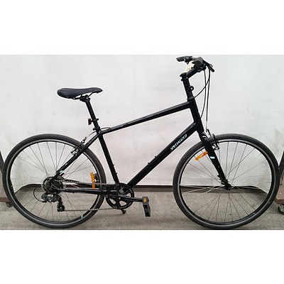 Specialized Alibi 7 Speed Hybrid Bike