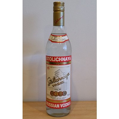 1 x 700ml Bottle of Stolichnaya Vodka