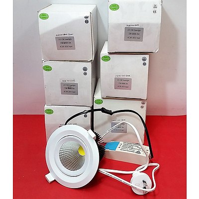 LED Downlight Kit - Lot of 6 - Brand New - RRP=$150.00