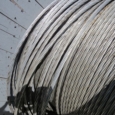 Cable Roll with Metal Cable