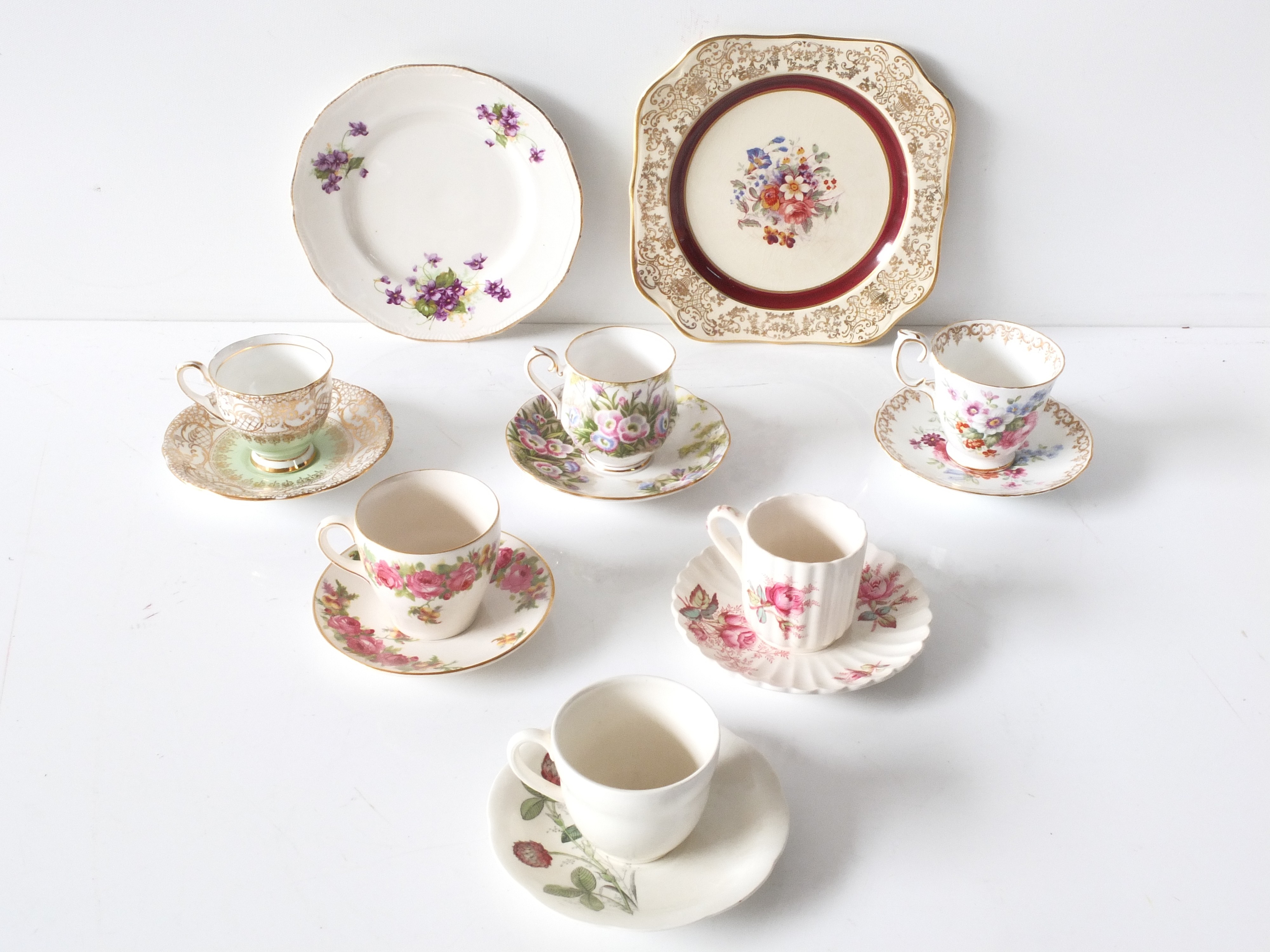 Collection of English Tea Sets Lot 894210 ALLBIDS