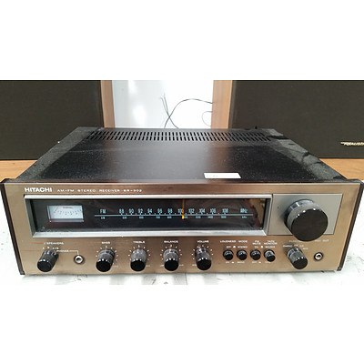 Hitachi SR-302 AM-FM Stereo Receiver with 2 Realistic Speakers