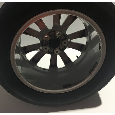 Set of 4 Genuine  VW 18 inch Alloy wheels from 2012 Touareg in excellent Condition with tyres