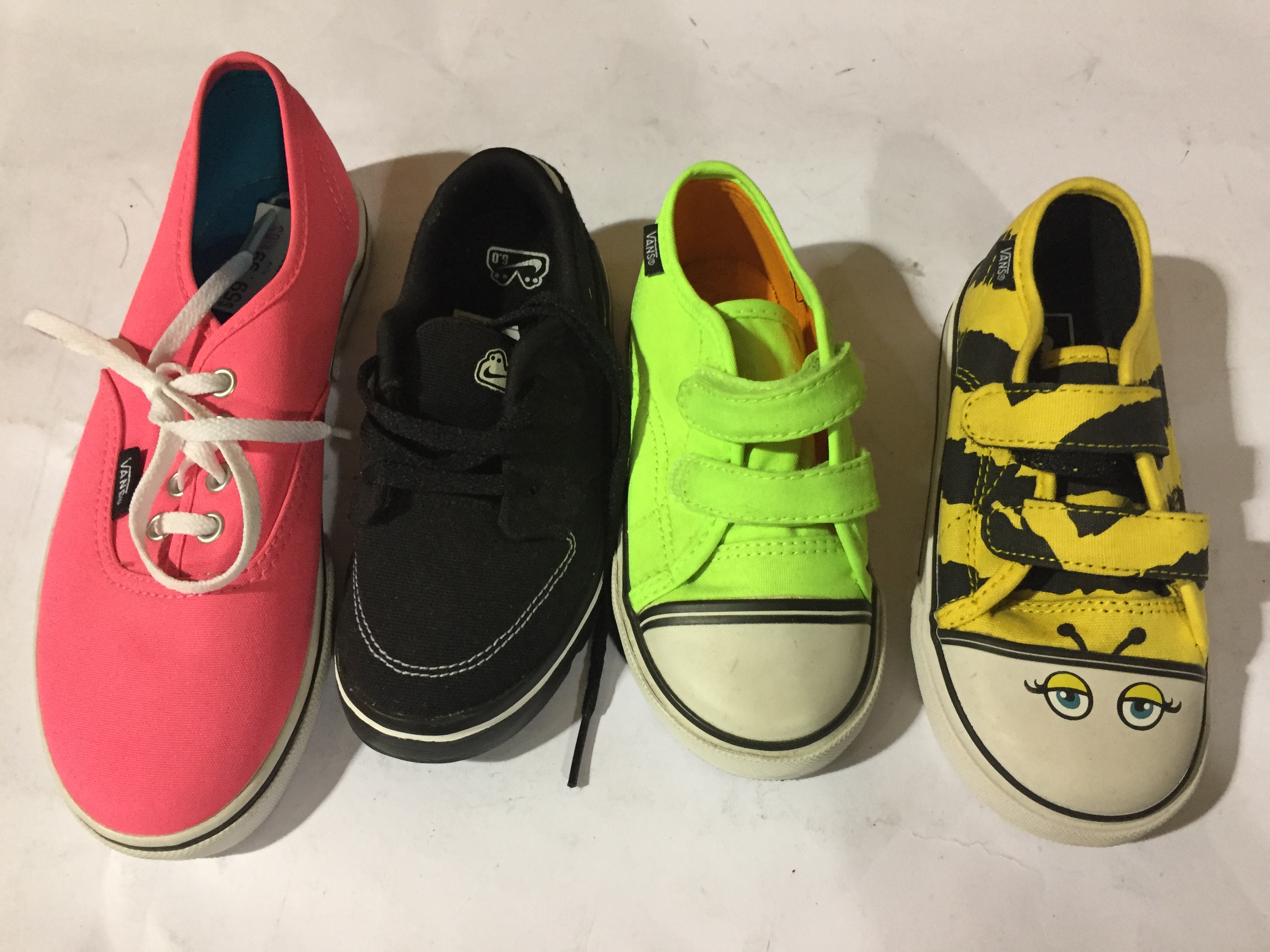 nike vans type shoes