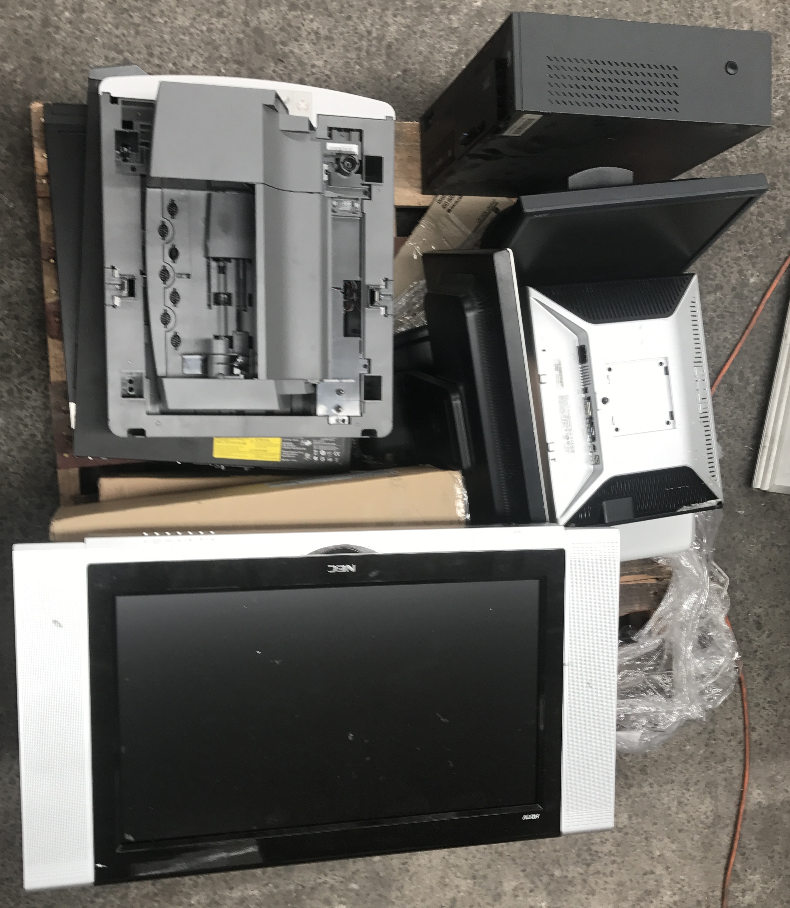 Bulk Lot of Computers, Monitors, - Lot 908215 | ALLBIDS