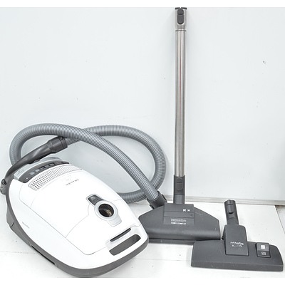 Miele S8310 Turbo Vacuum Cleaner