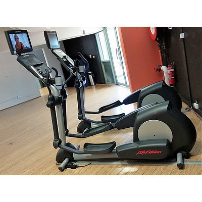 Life Fitness CLSX Elliptical Crosstrainer - Commercial Grade - RRP=$5,699.00 when new