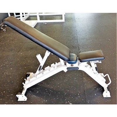 Nautilus Adjustable Bench - Commercial Grade