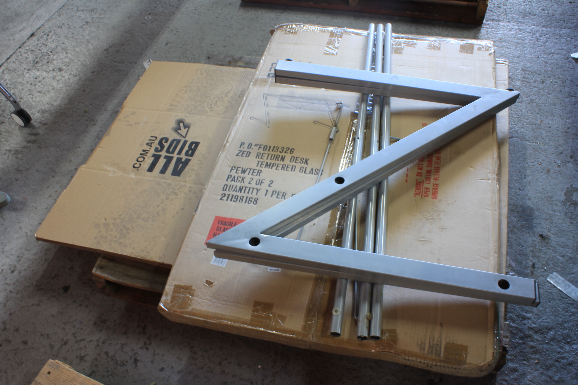 Freedom Furniture Zed Return Desk Lot 927680 ALLBIDS