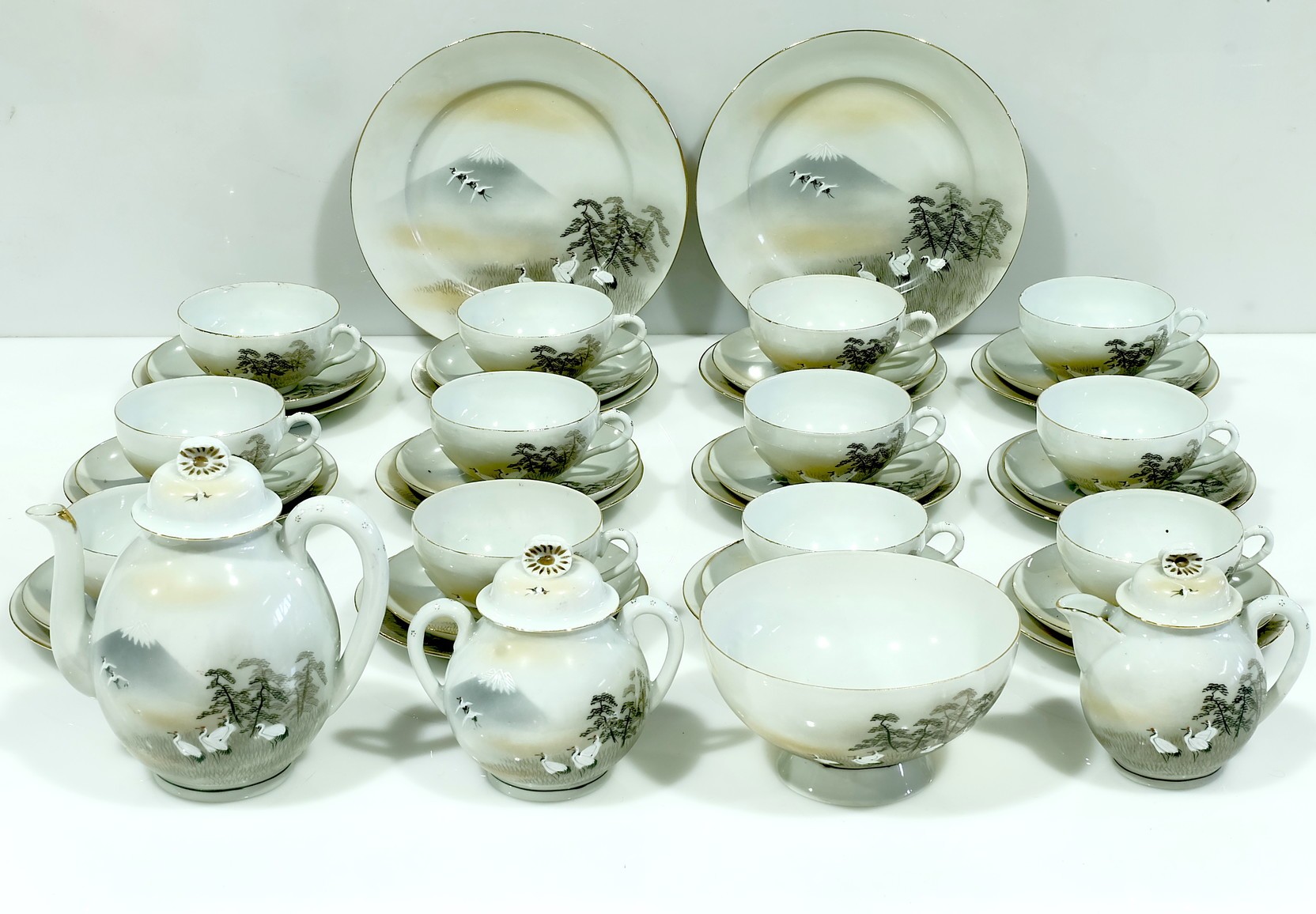 Extensive Japanese Kutani Eggshell Lot 910589 ALLBIDS