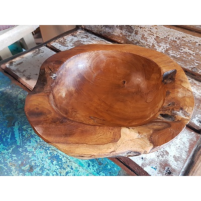 New Solid Timber Fruit Bowl 31cm Diameter