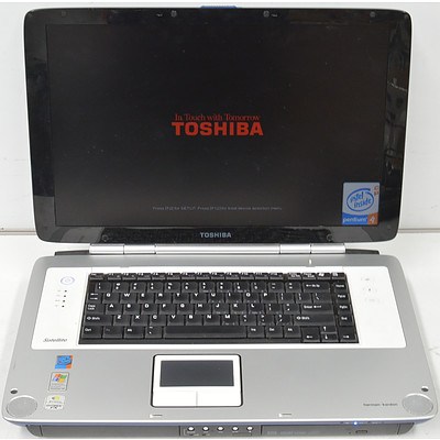 Toshiba Satellite P20 17 Inch Pentium 4  3.0GHz Laptop