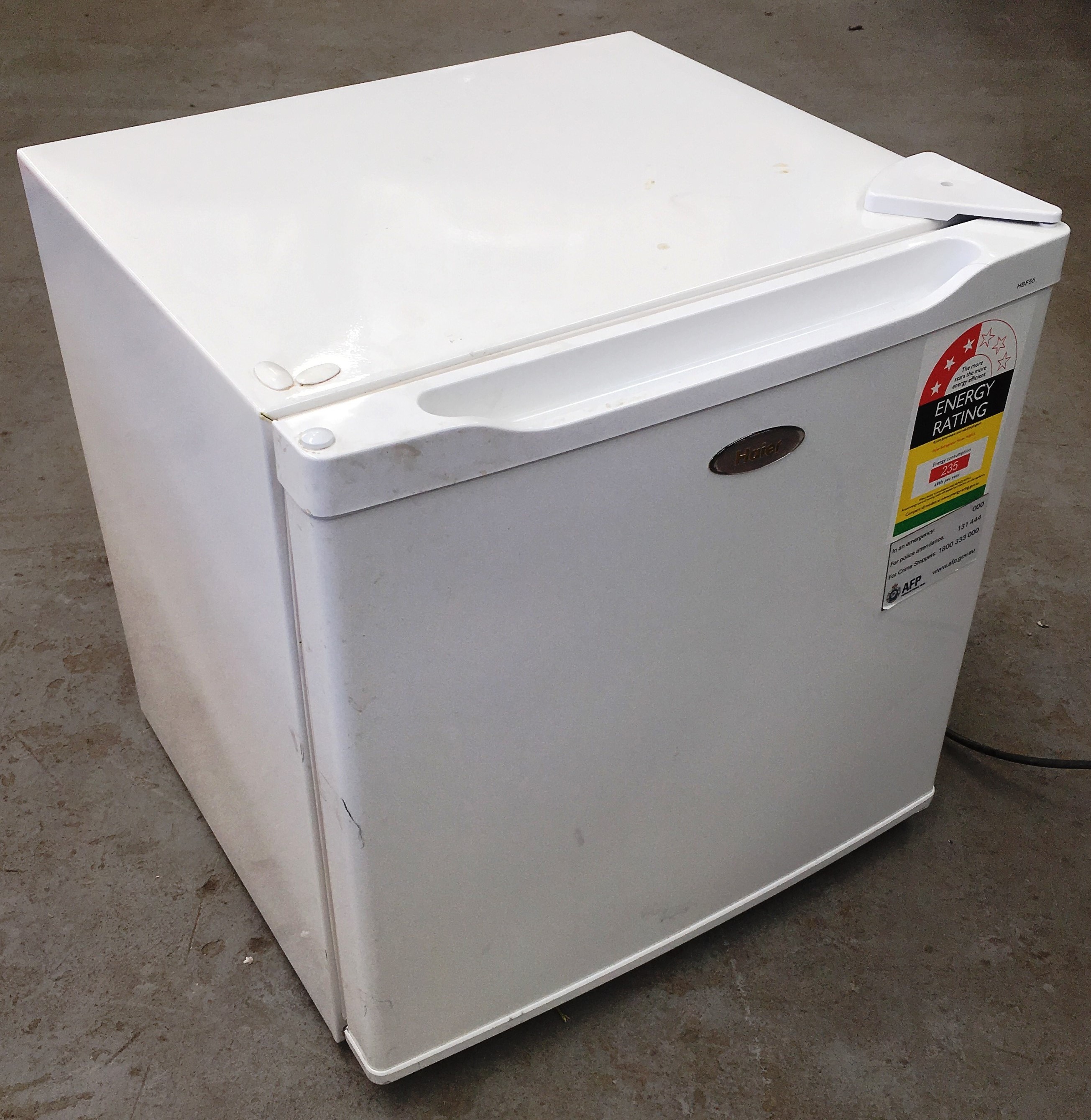 Haier 55 Litre Mini Fridge Lot 920484 ALLBIDS