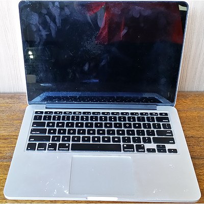 Apple A1502 13.3 inch Widescreen MacBook Pro Core i5-5287U 2.9GHz