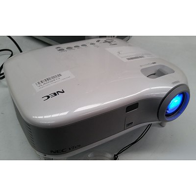 NEC VT470 SVGA 3 LCD Projector