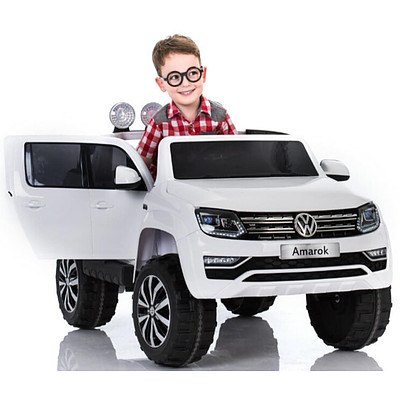 Amazing Amarok in miniature! A child's Electric Ride-On Volkswagen Amarok