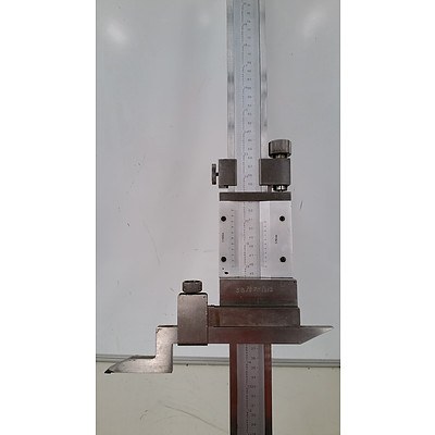 Mitutoyo Vernier Height Gauge Stand