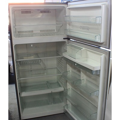 Westinghouse Virtuoso 520 Litre Stainless Steel Fridge/Freezer